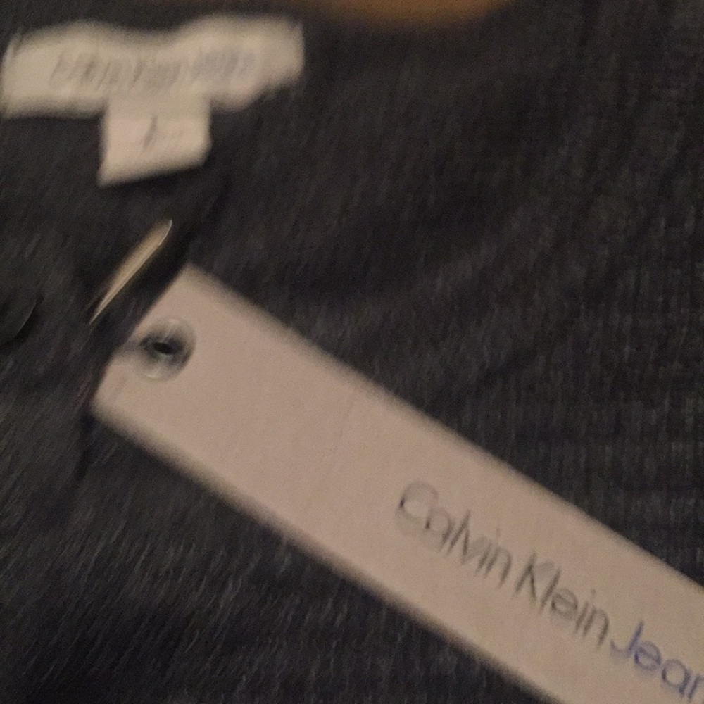 Calvin Klein Sweater - Picture 2 of 2